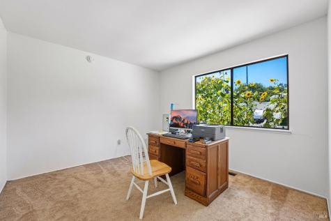 6644 Greenmeadow Drive Santa Rosa CA 95409