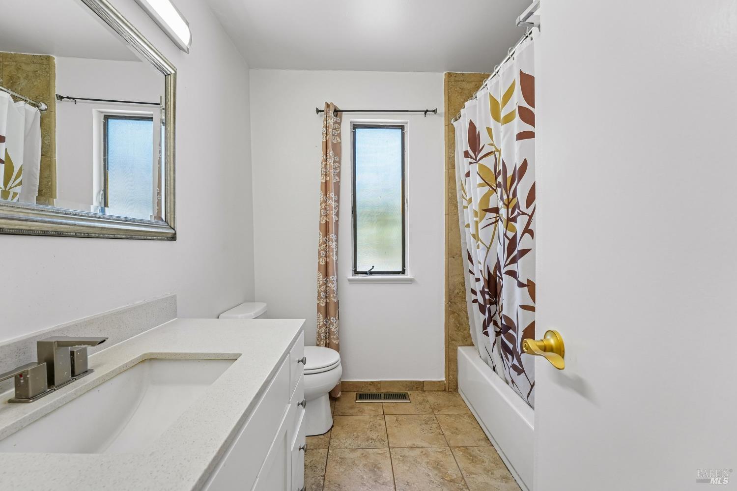 6644 Greenmeadow Drive Santa Rosa CA 95409