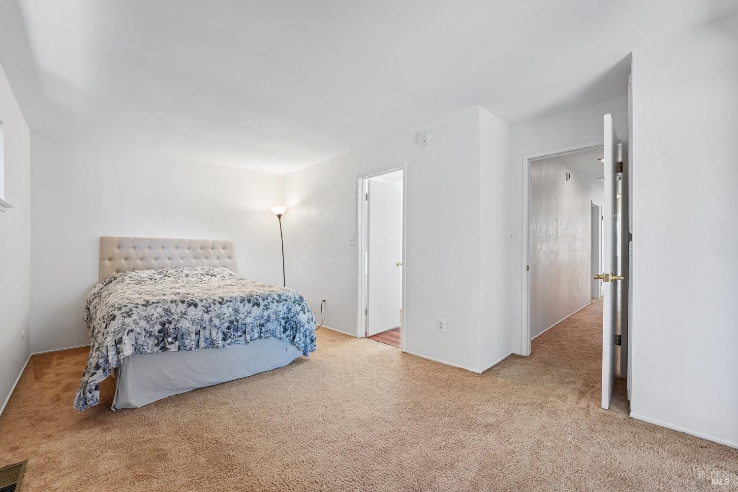 6644 Greenmeadow Drive Santa Rosa CA 95409