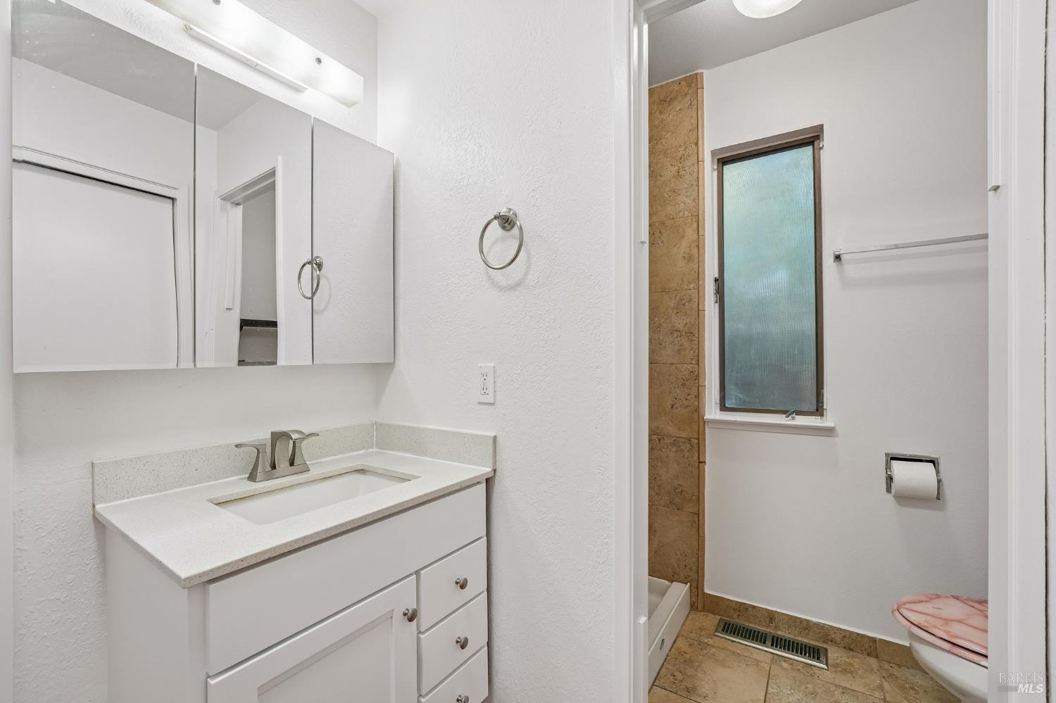6644 Greenmeadow Drive Santa Rosa CA 95409