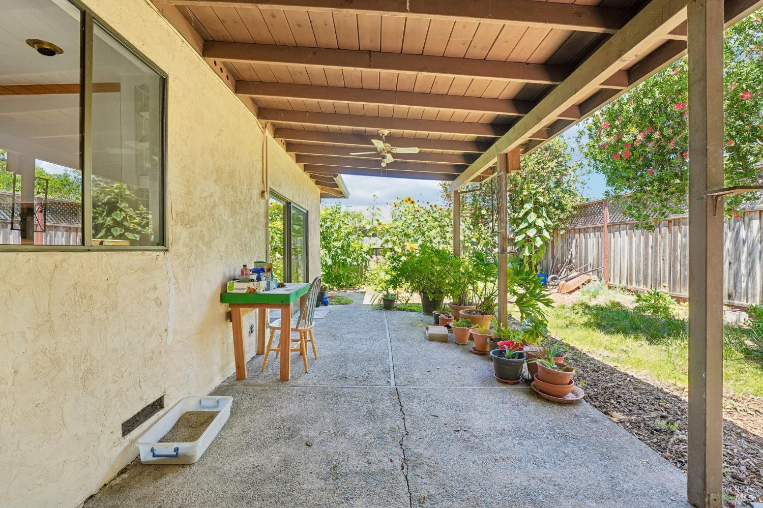 6644 Greenmeadow Drive Santa Rosa CA 95409