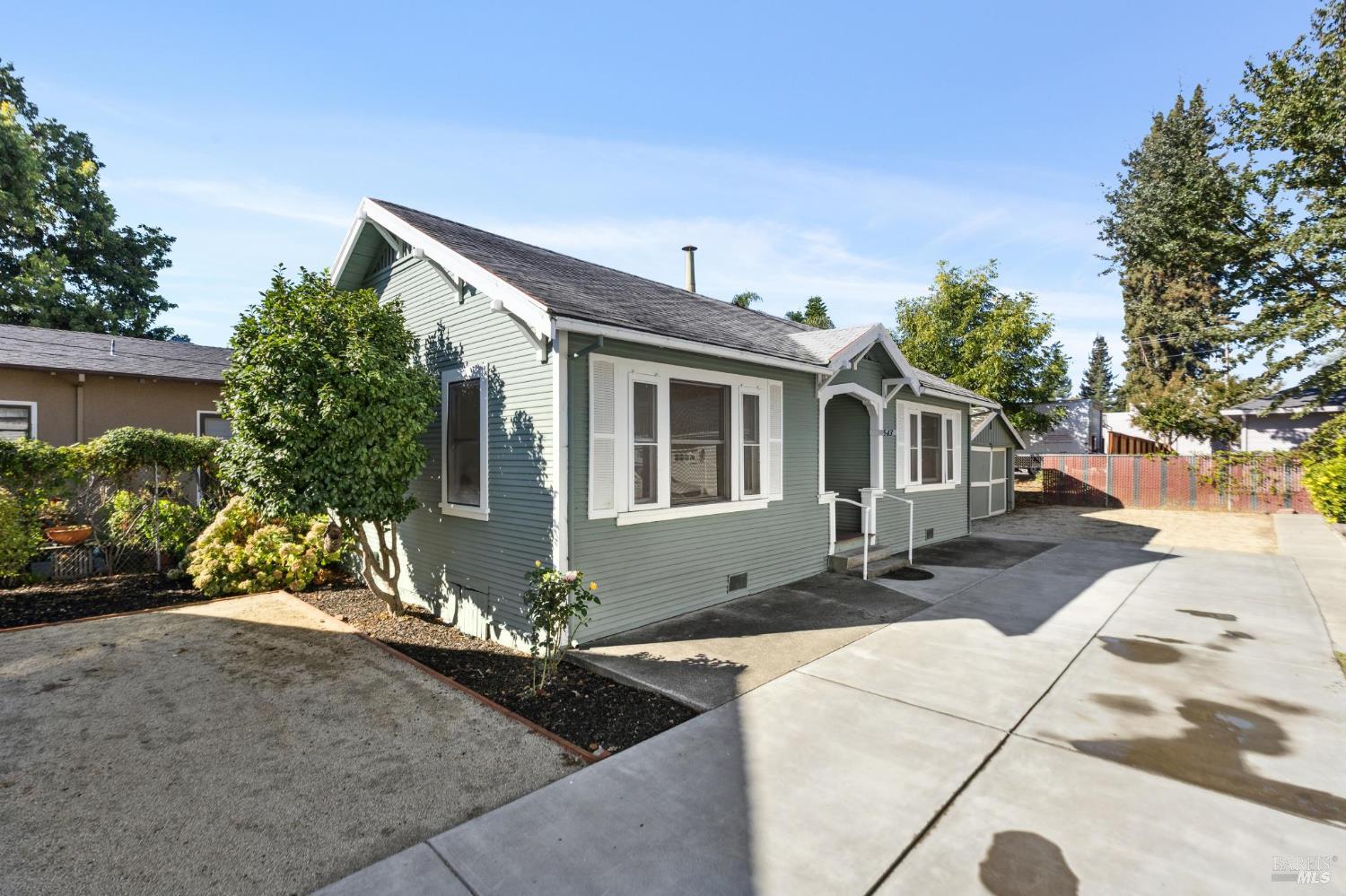 543 Randolph Street Napa CA 94559