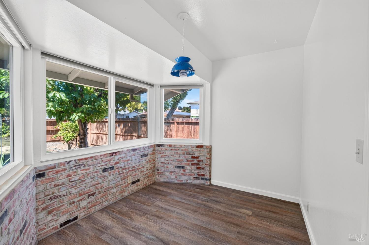 437 Valencia Lane Vacaville CA 95688