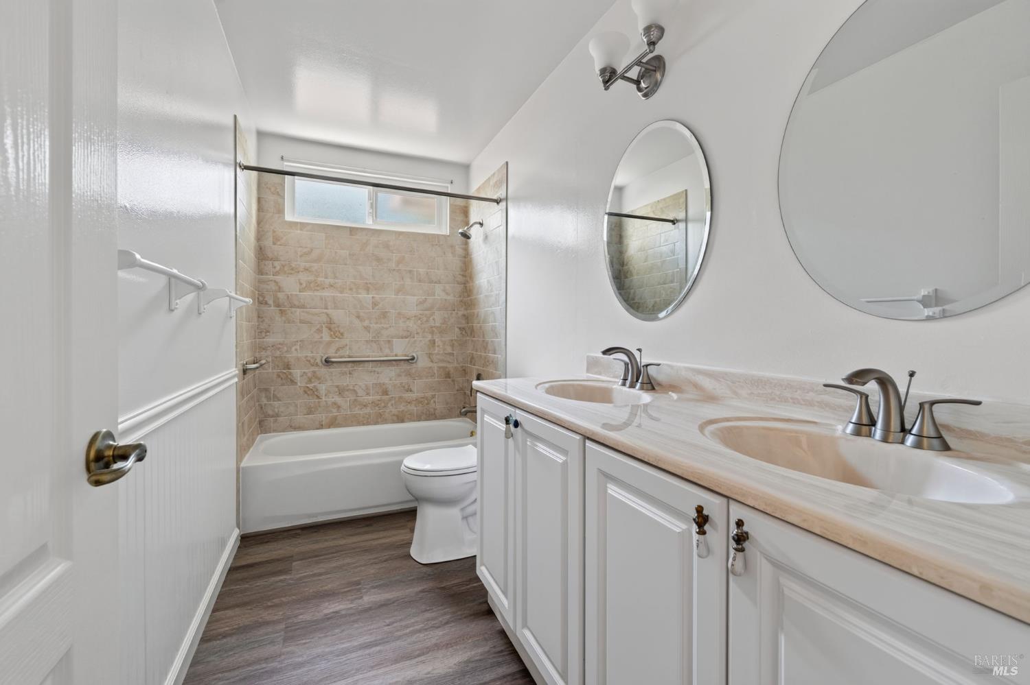 437 Valencia Lane Vacaville CA 95688