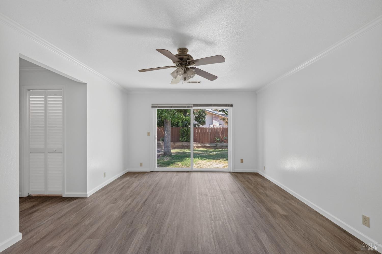 437 Valencia Lane Vacaville CA 95688