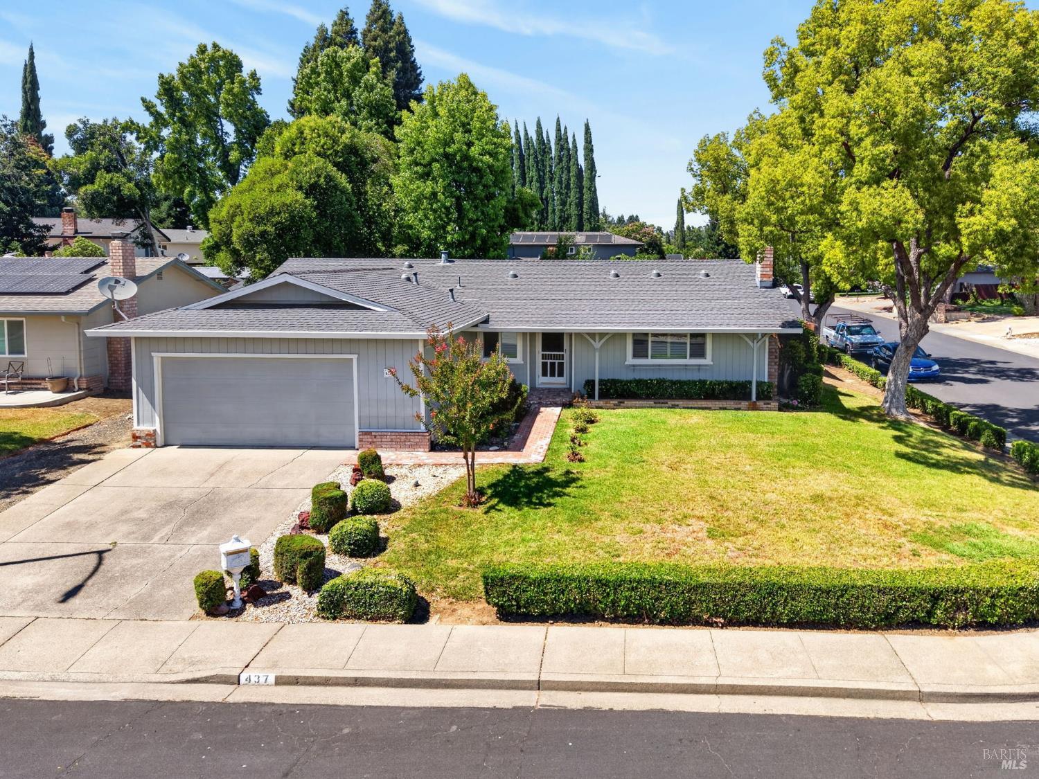 437 Valencia Lane Vacaville CA 95688
