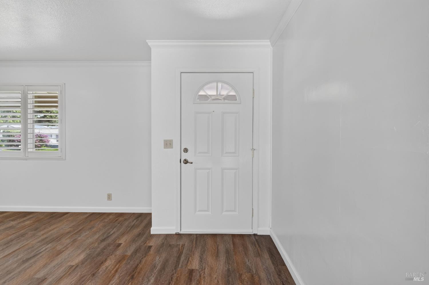 437 Valencia Lane Vacaville CA 95688