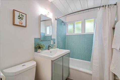 938 Boyd Street Santa Rosa CA 95407