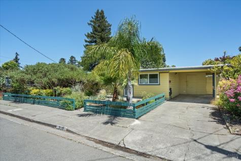 938 Boyd Street Santa Rosa CA 95407