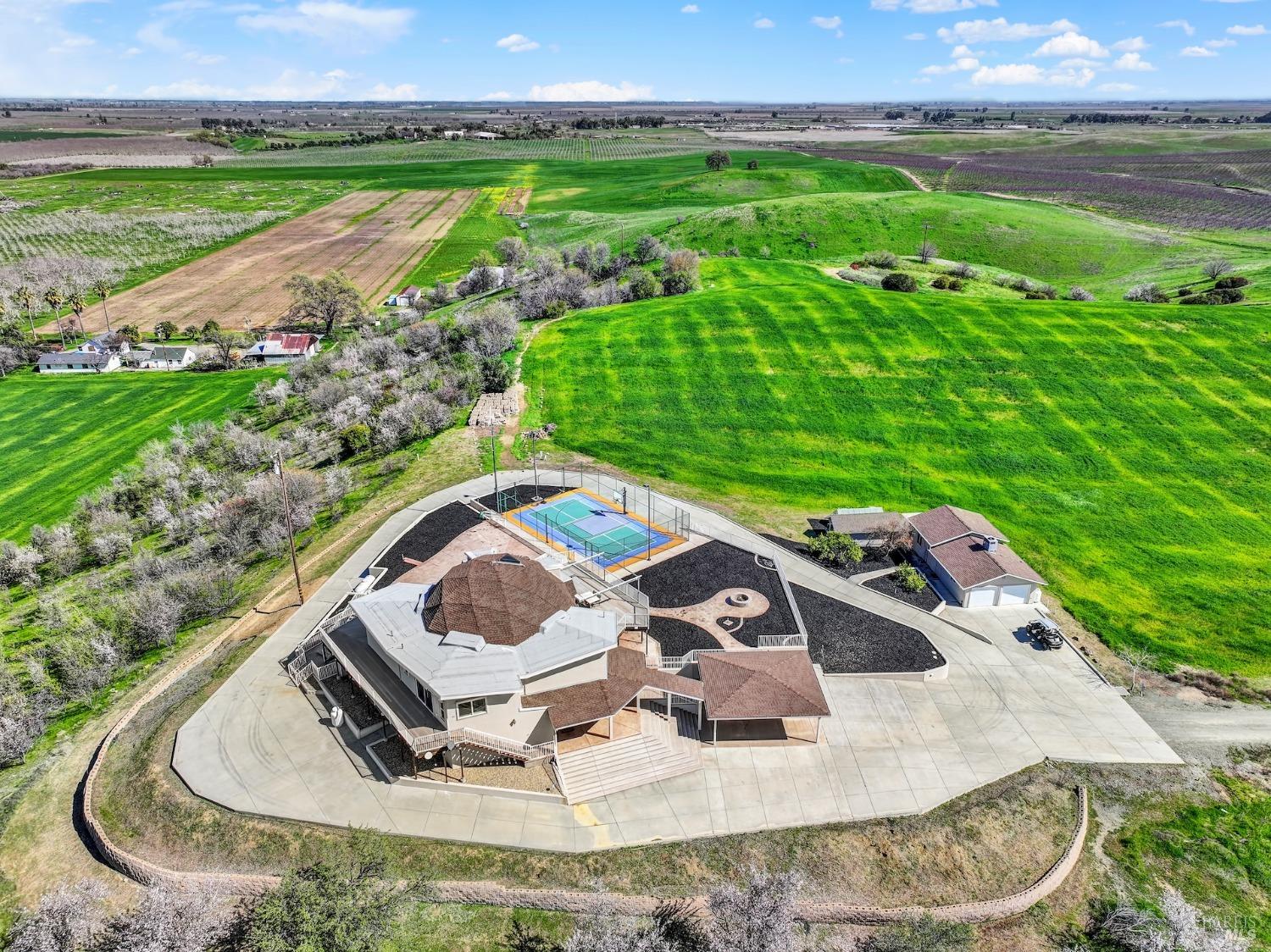 8560 Holmes Lane Winters CA 95694