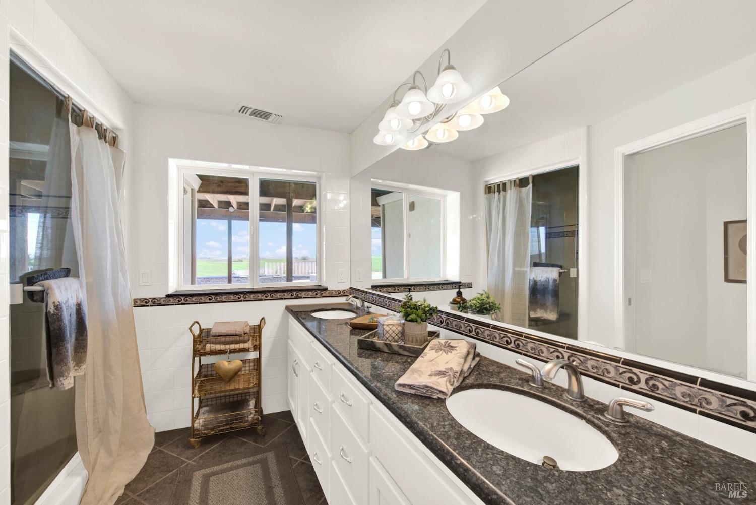 8560 Holmes Lane Winters CA 95694