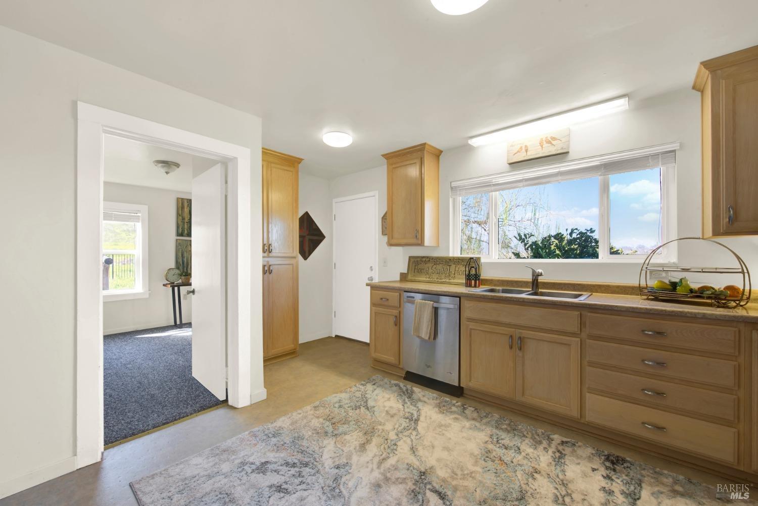 8560 Holmes Lane Winters CA 95694