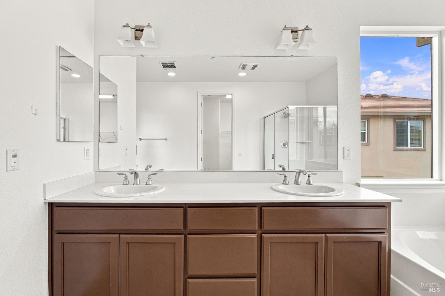 490 Epic Street Vacaville CA 95688