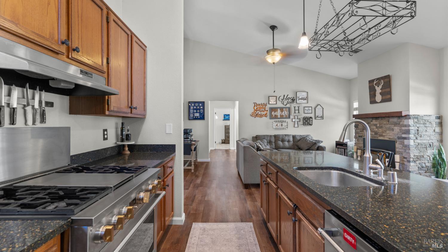 761 Arabian Circle Vacaville CA 95687