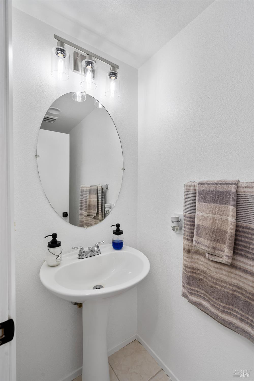 181 Carnival Court Vallejo CA 94589