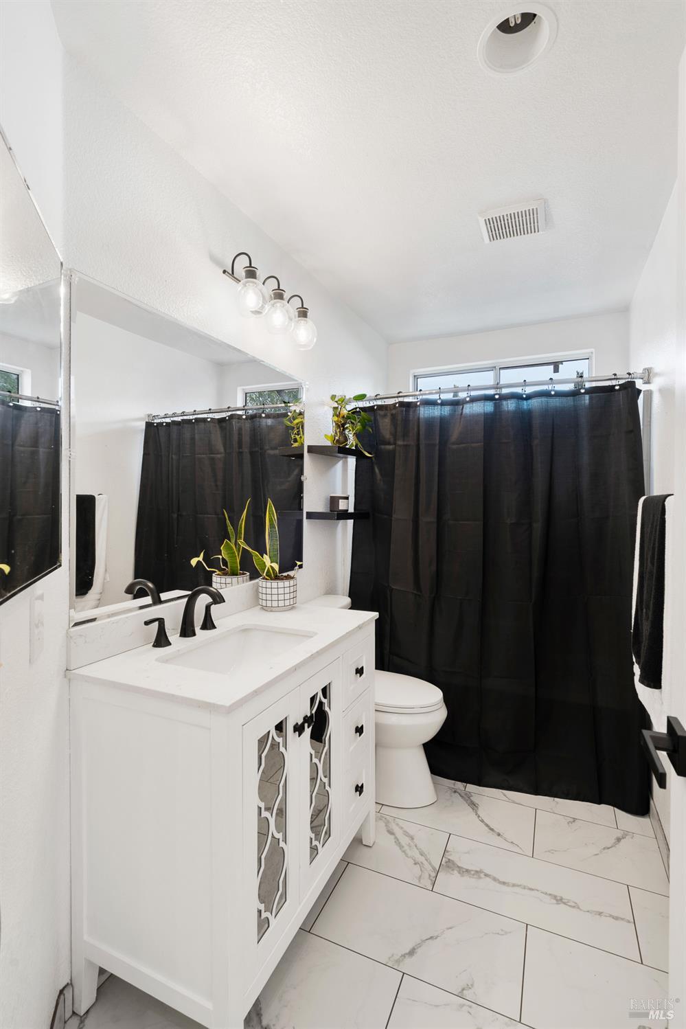 181 Carnival Court Vallejo CA 94589
