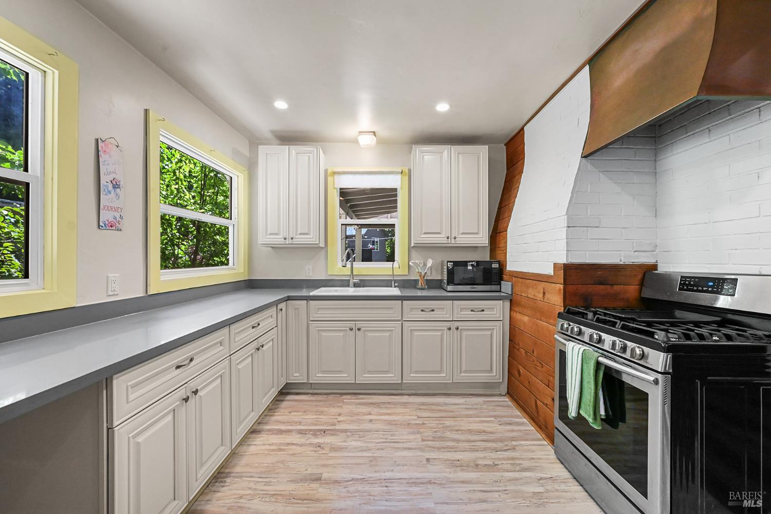 14229 Old Cazadero Road Guerneville CA 95446