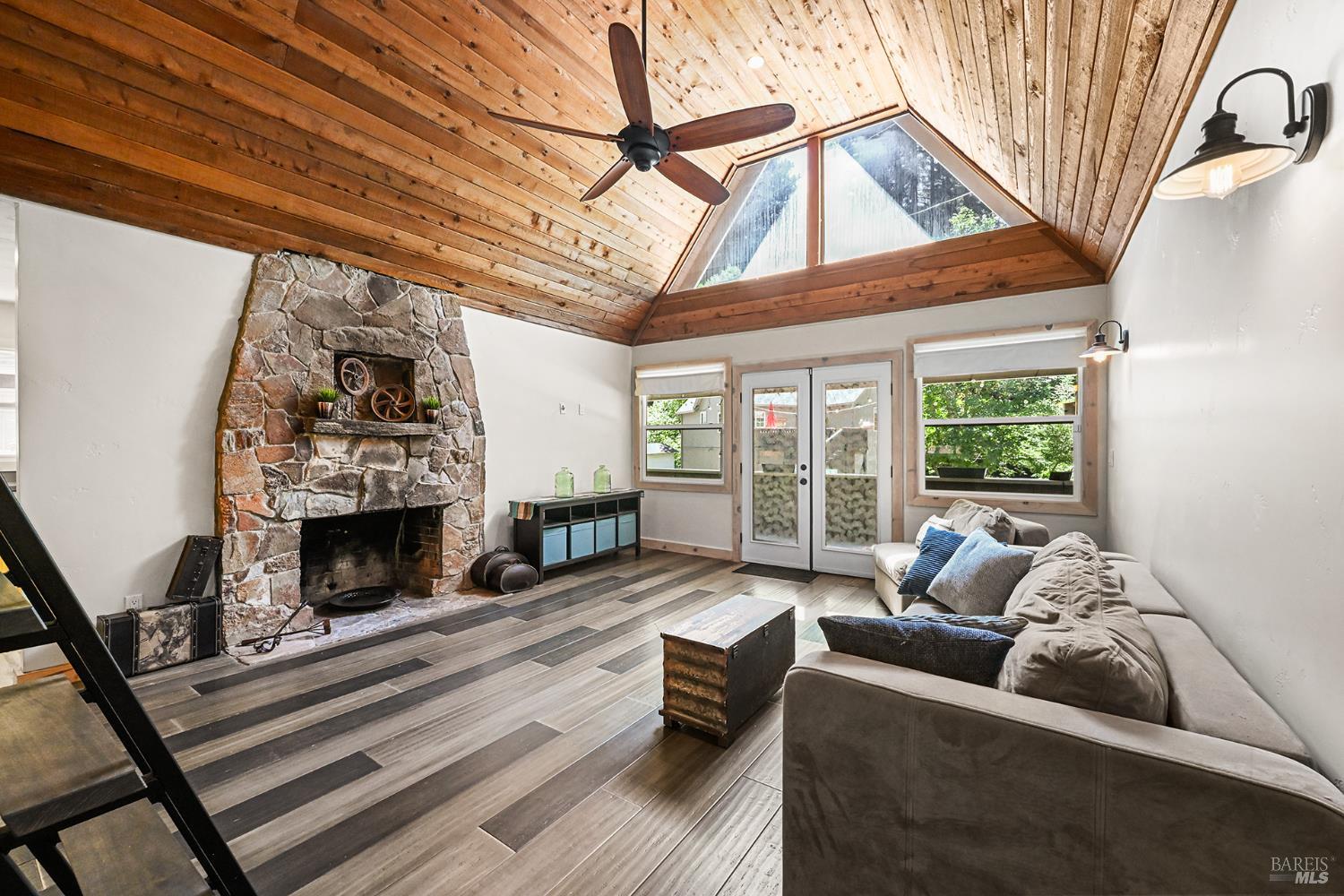 14229 Old Cazadero Road Guerneville CA 95446