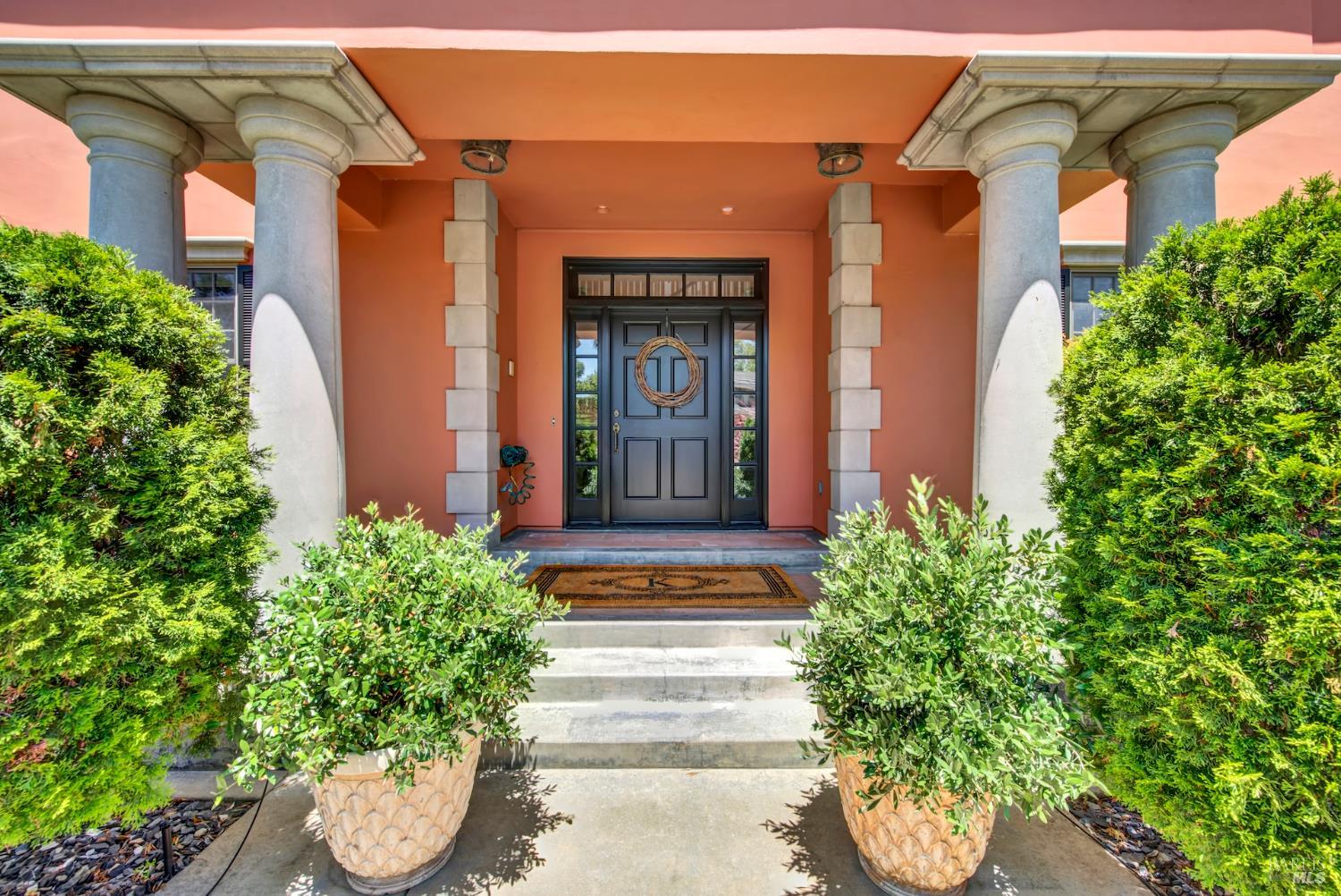 2 Remington Court Napa CA 94558