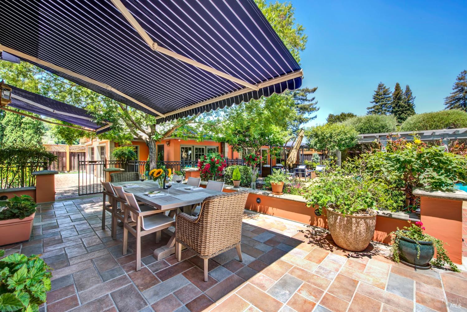 2 Remington Court Napa CA 94558