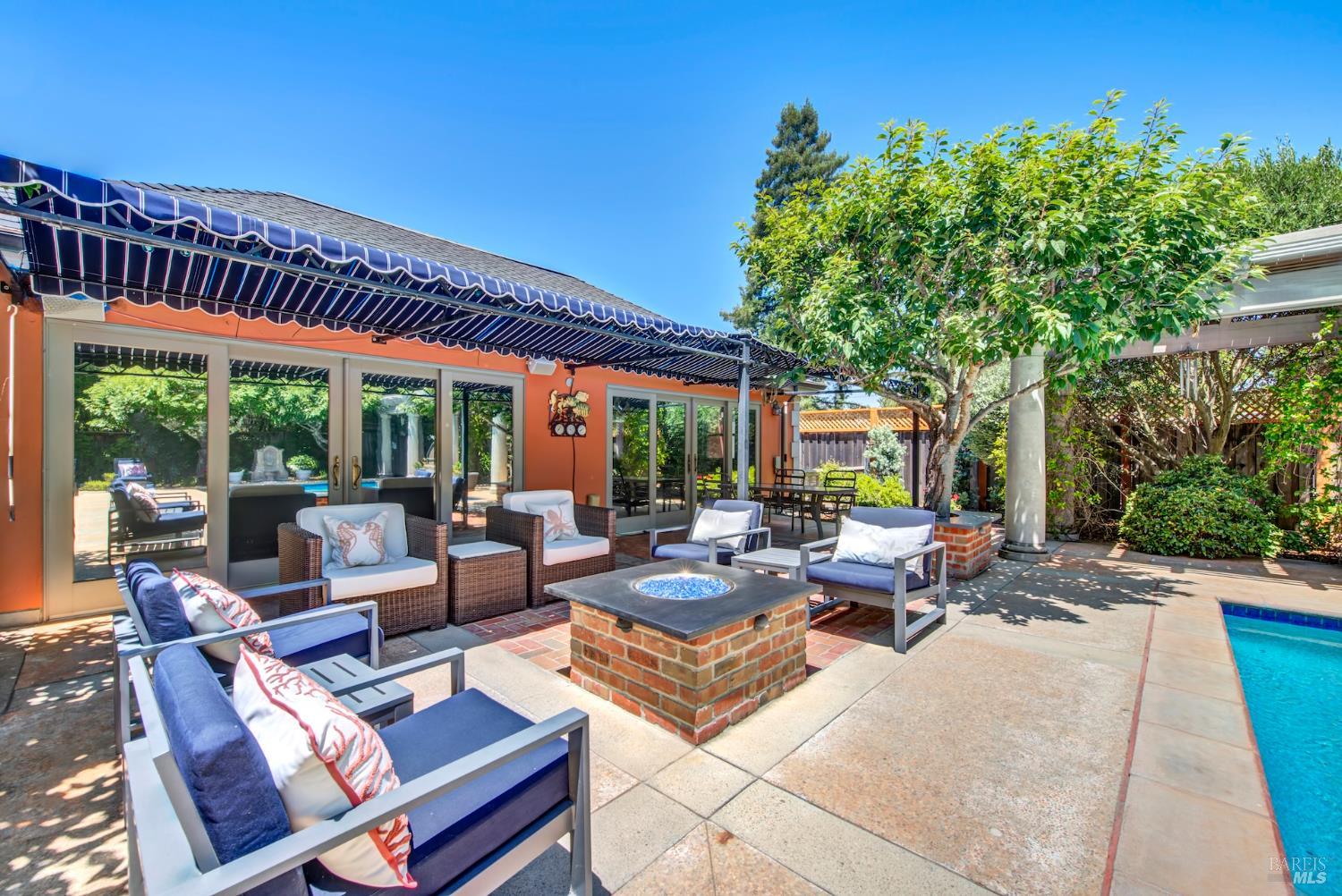 2 Remington Court Napa CA 94558