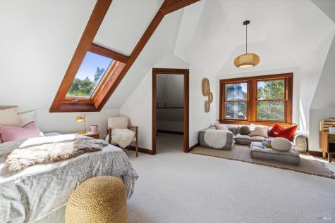 1375 Gossage Avenue Petaluma CA 94952