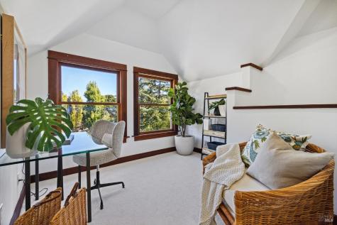 1375 Gossage Avenue Petaluma CA 94952