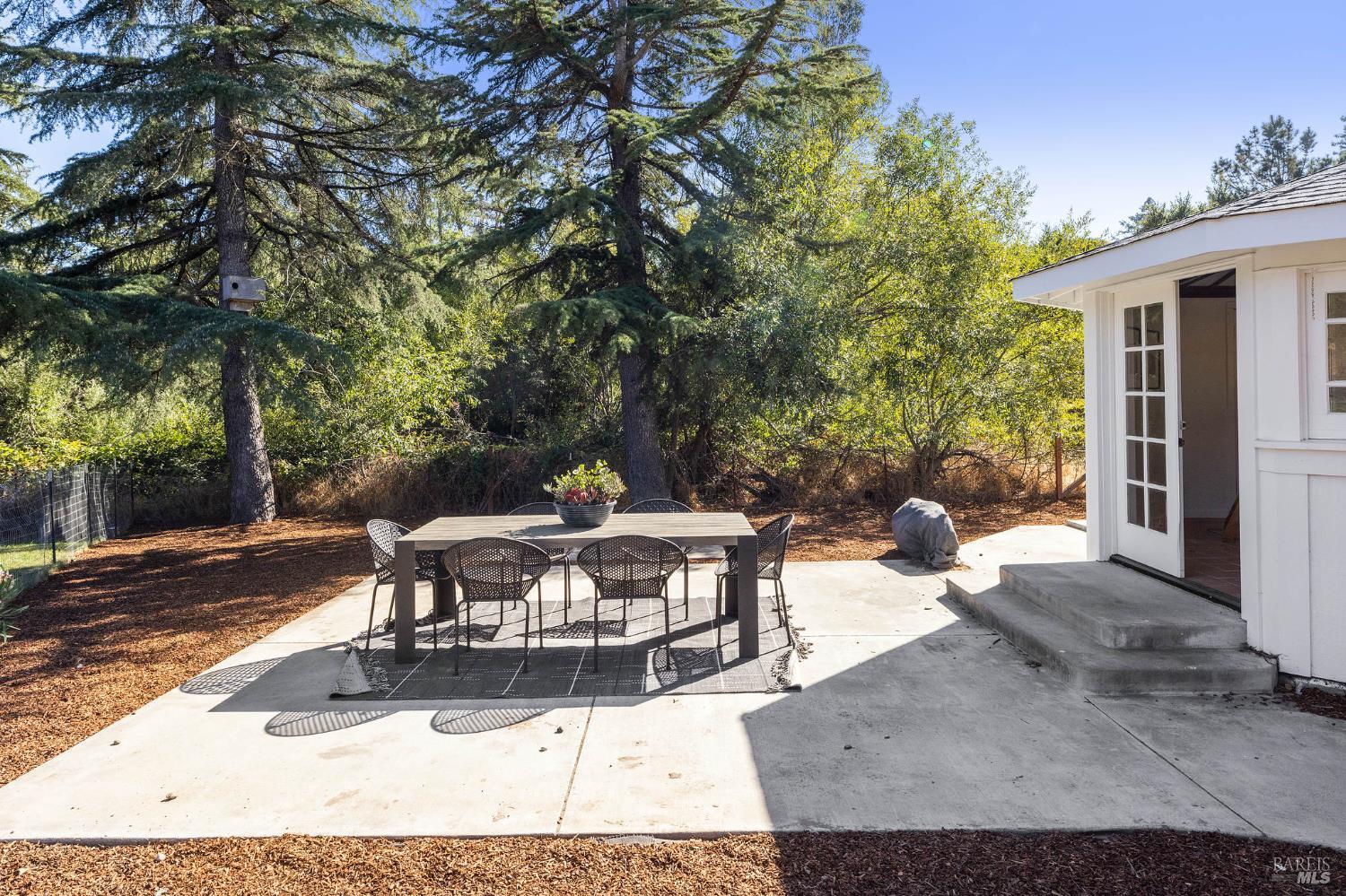 1375 Gossage Avenue Petaluma CA 94952