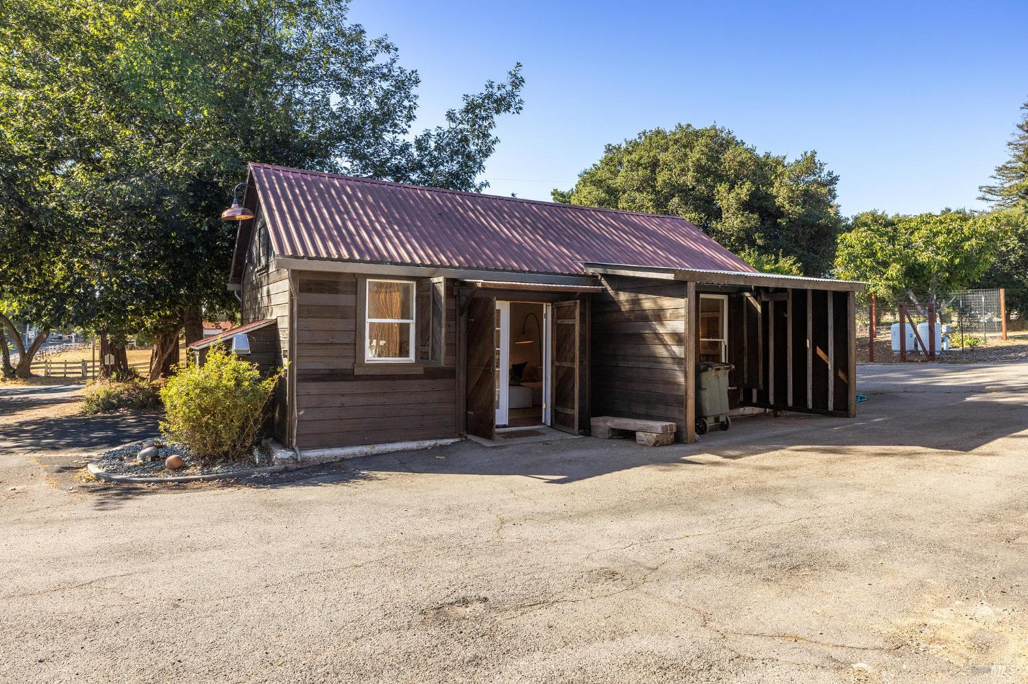 1375 Gossage Avenue Petaluma CA 94952