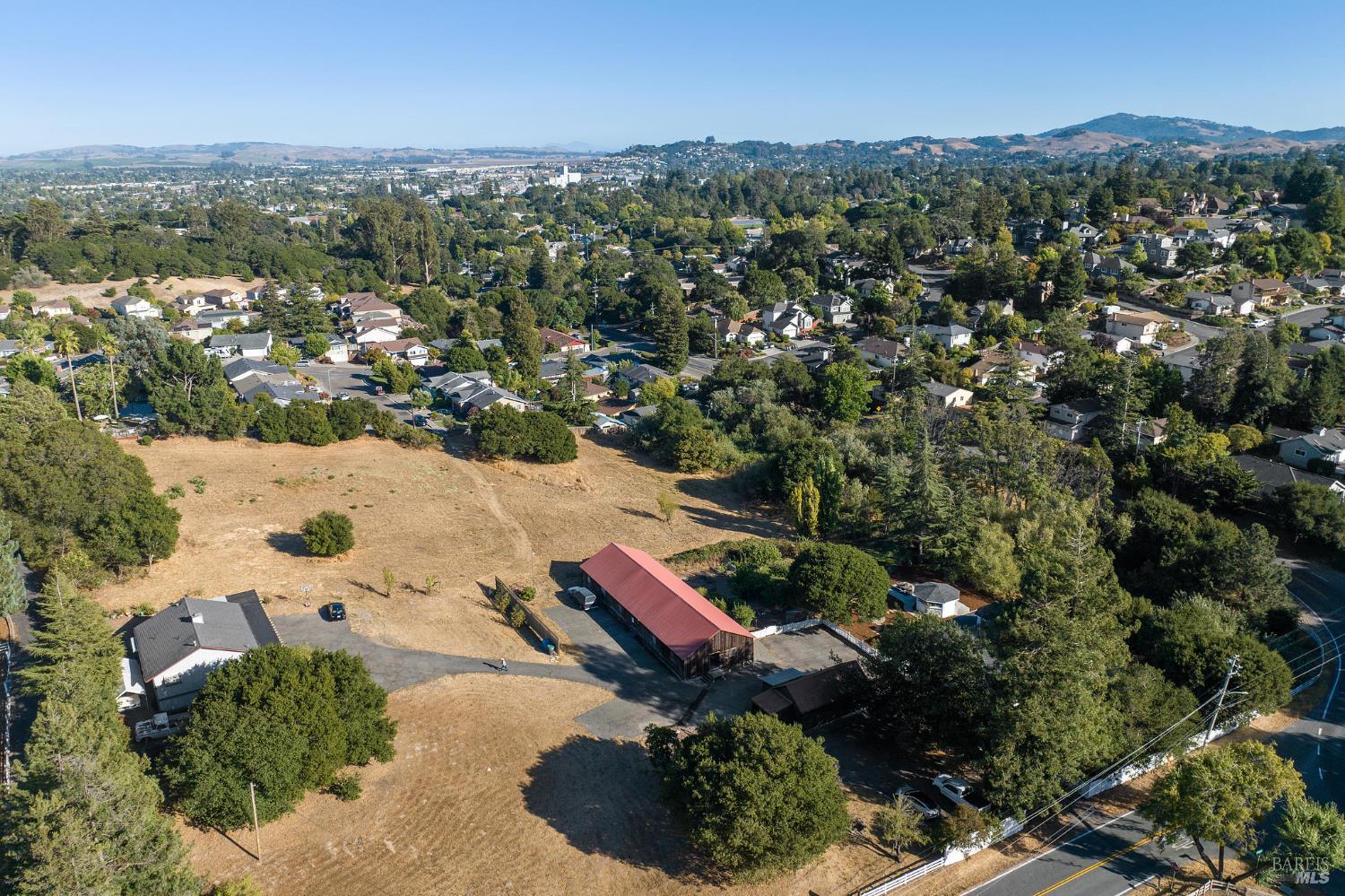 1375 Gossage Avenue Petaluma CA 94952