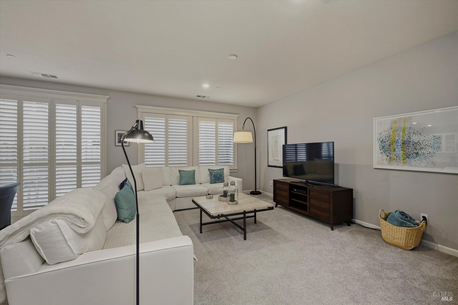 5529 Kennedy Place Rohnert Park CA 94928