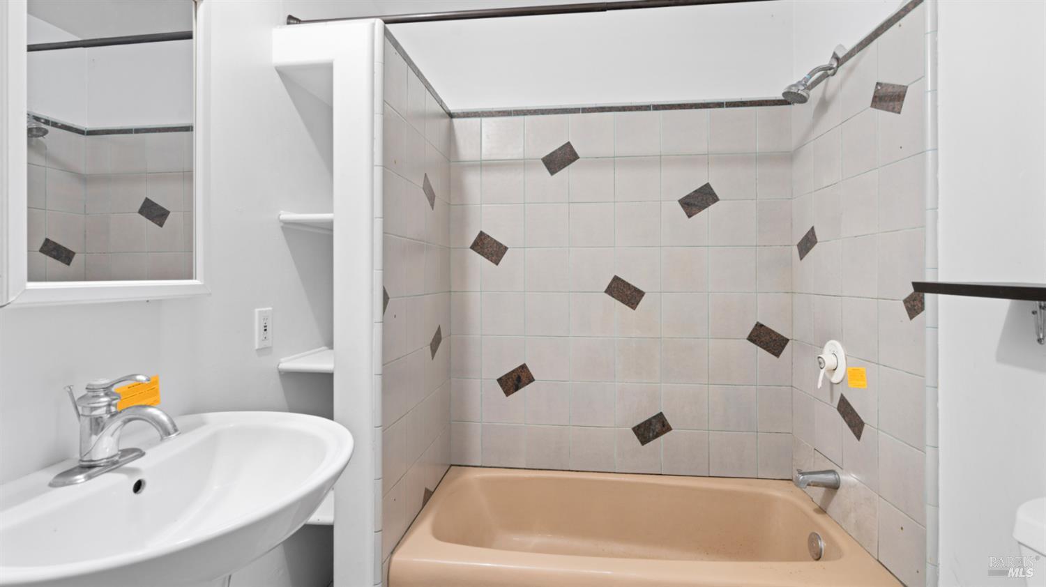11144 Ice Box Canyon Road Forestville CA 95436
