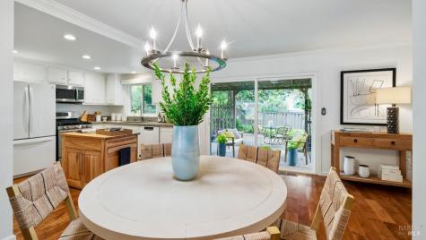 6860 Oak Leaf Drive Santa Rosa CA 95409