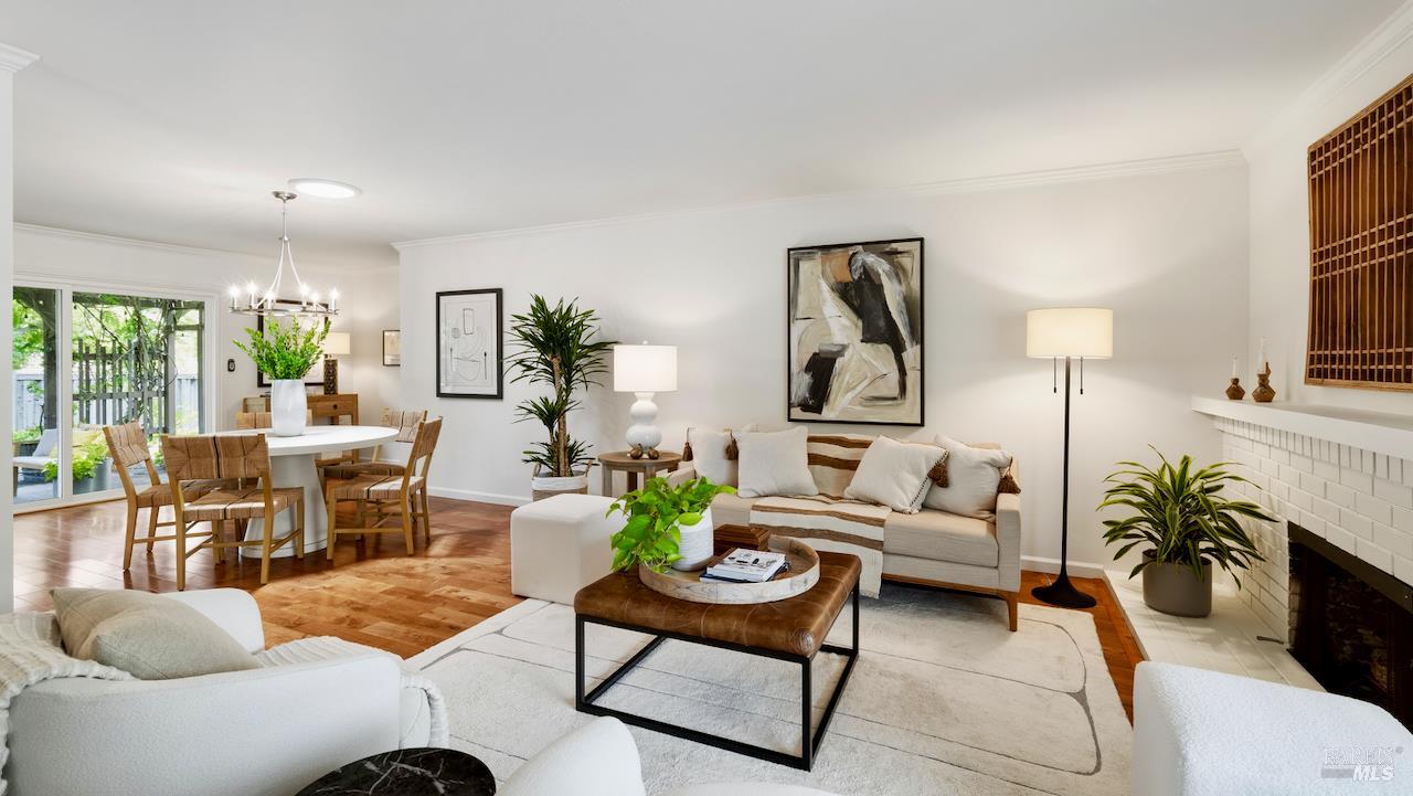 6860 Oak Leaf Drive Santa Rosa CA 95409