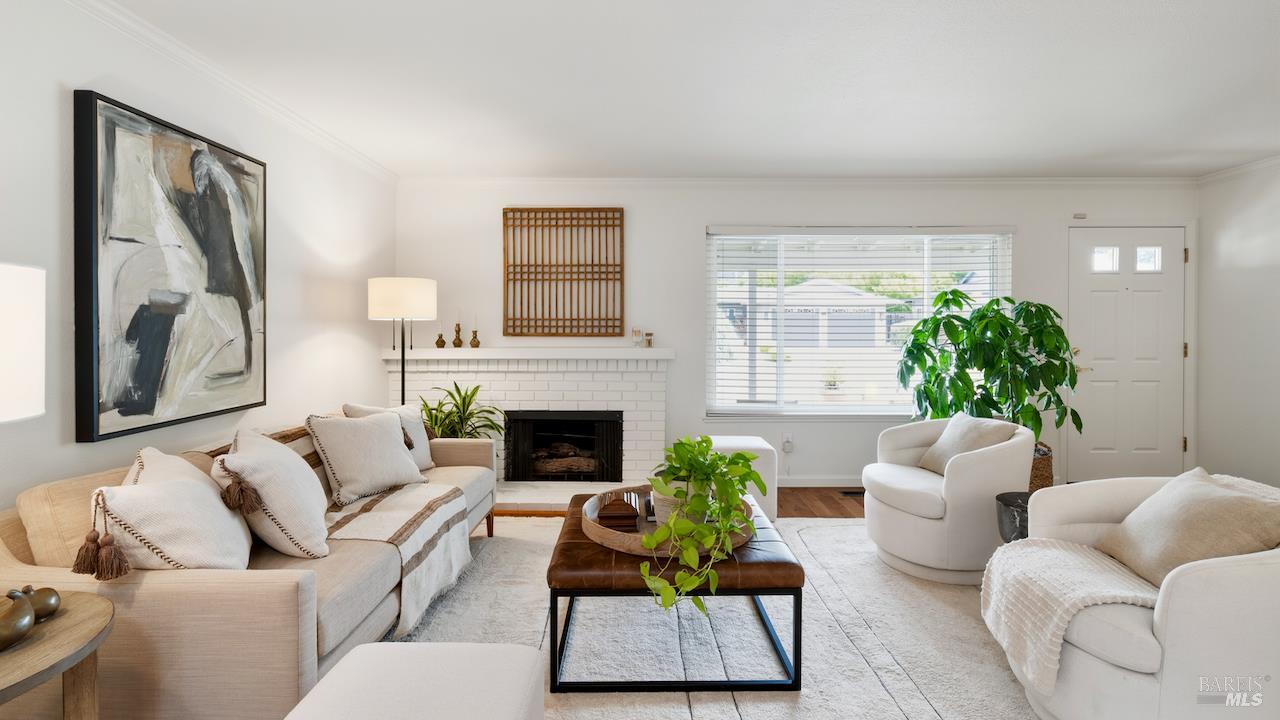 6860 Oak Leaf Drive Santa Rosa CA 95409