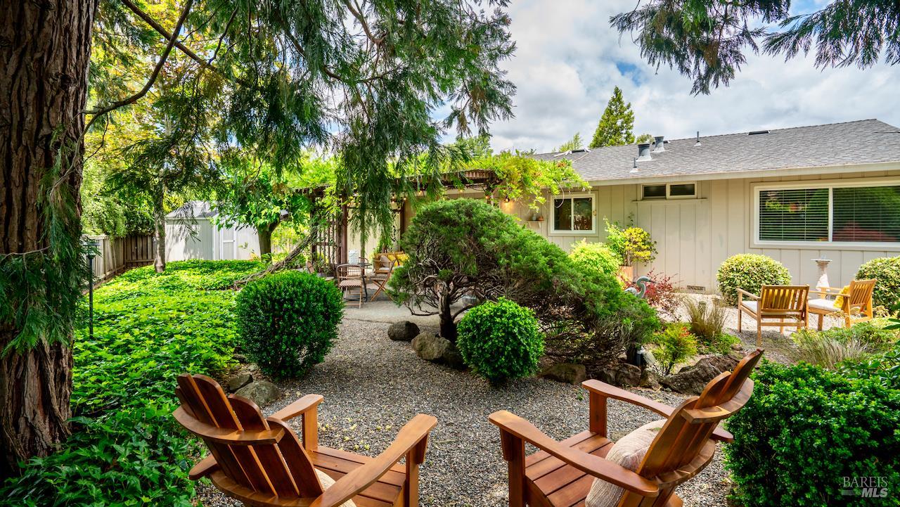 6860 Oak Leaf Drive Santa Rosa CA 95409