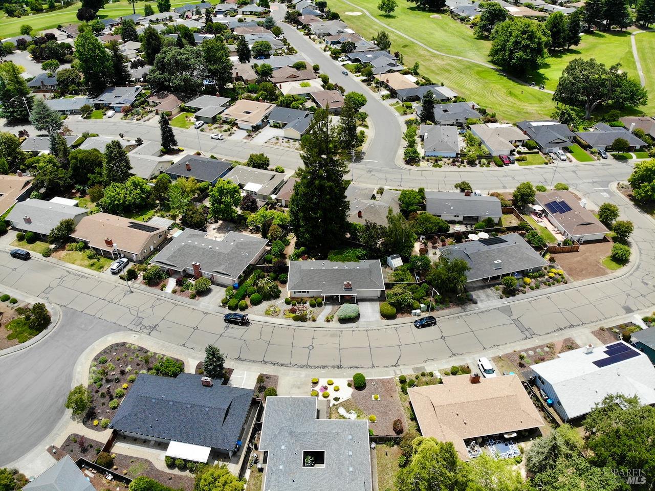 6860 Oak Leaf Drive Santa Rosa CA 95409