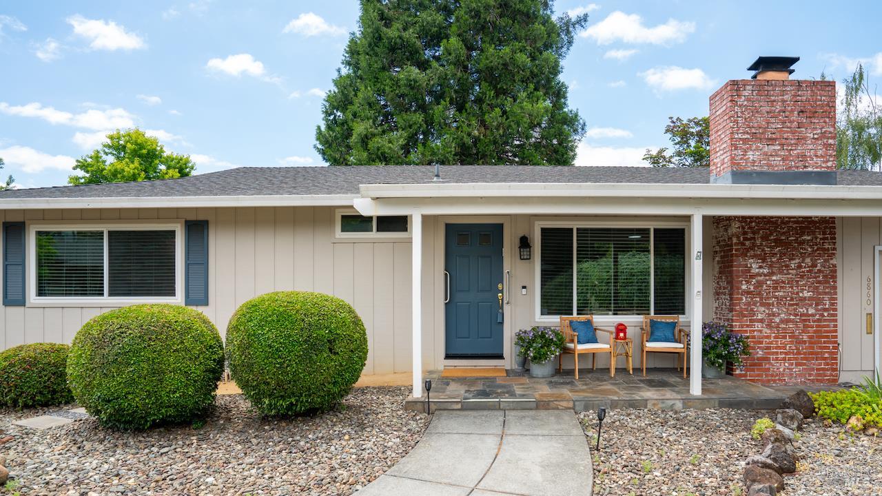 6860 Oak Leaf Drive Santa Rosa CA 95409