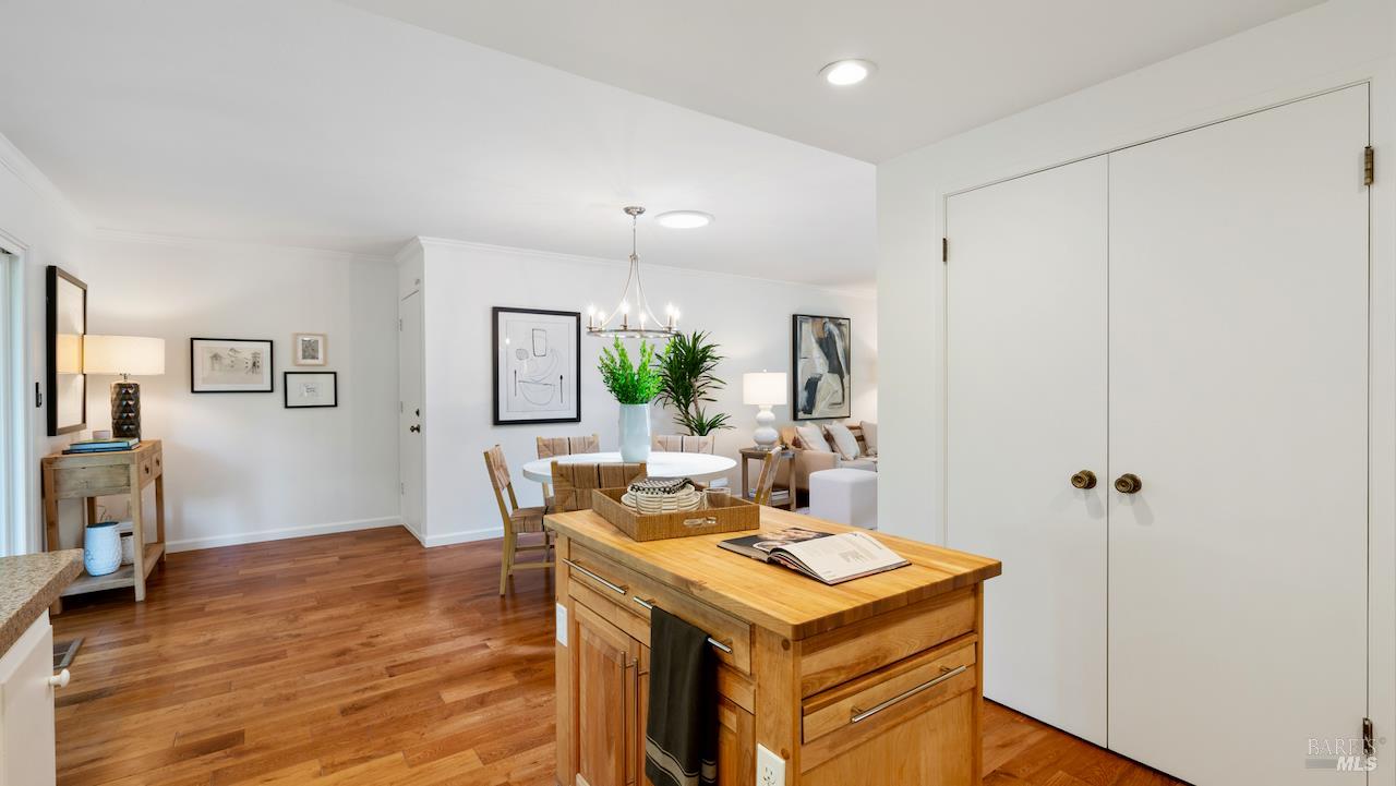 6860 Oak Leaf Drive Santa Rosa CA 95409