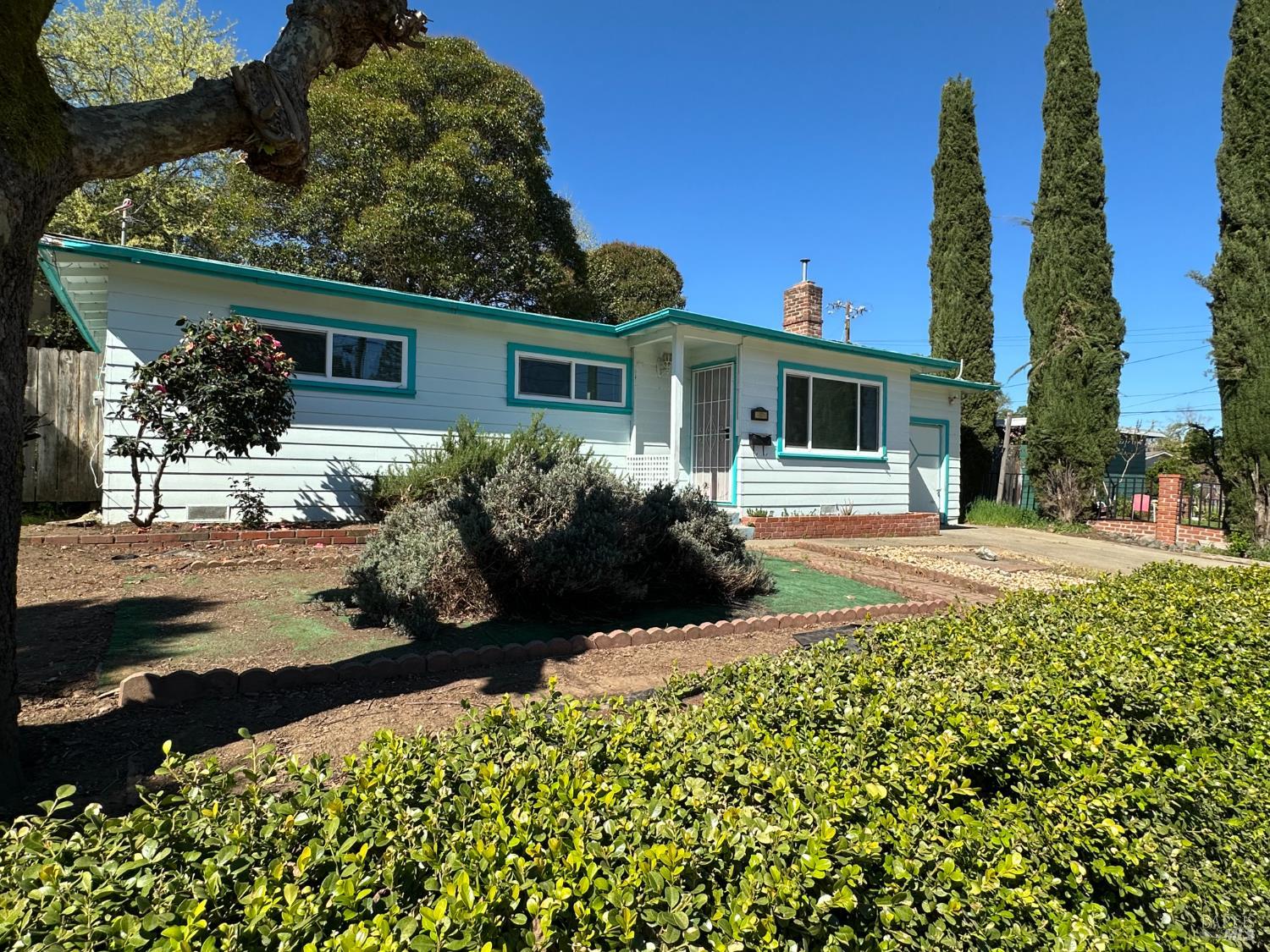 1804 S Dora Street Ukiah CA 95482