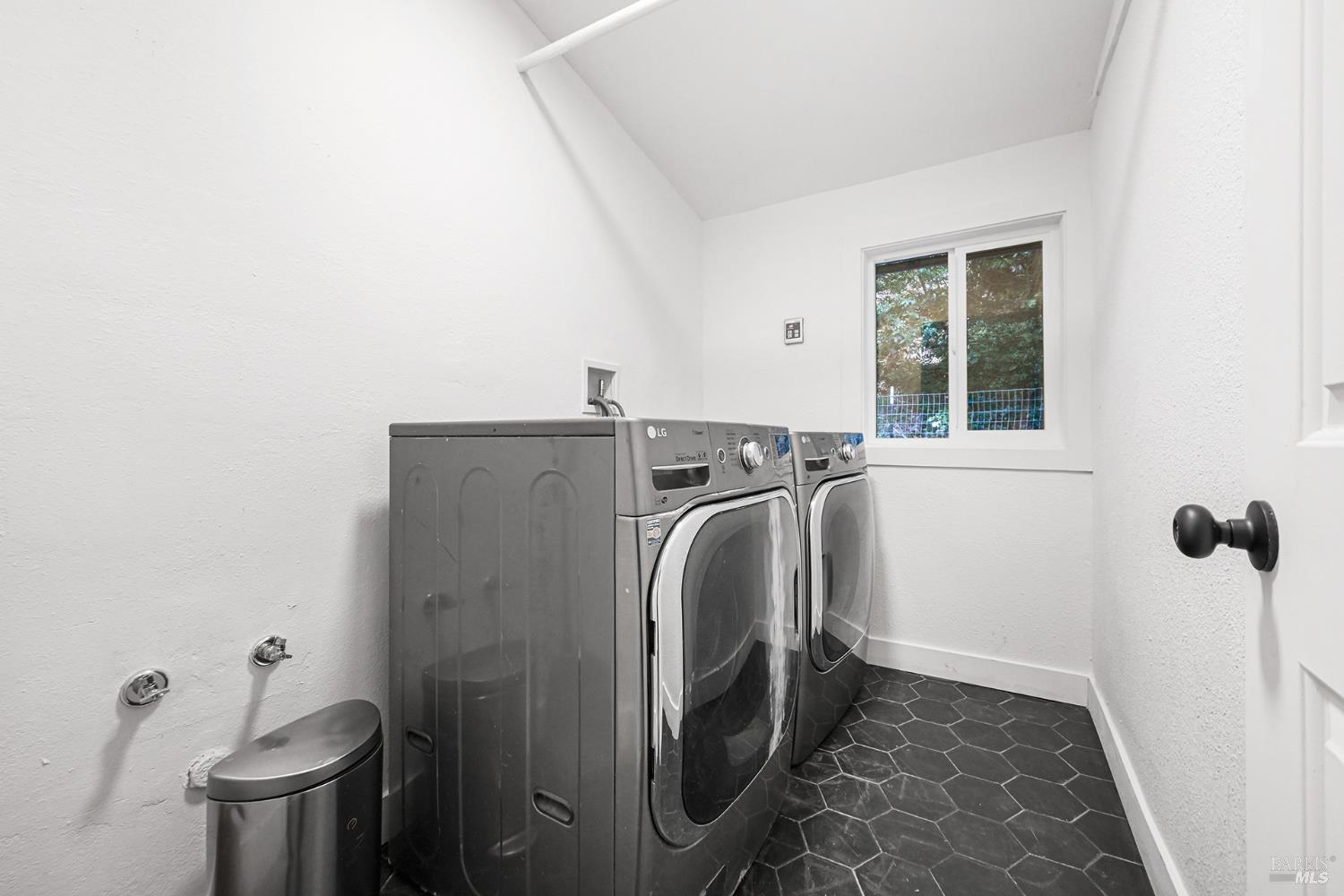 13431 Green Valley Road Sebastopol CA 95472