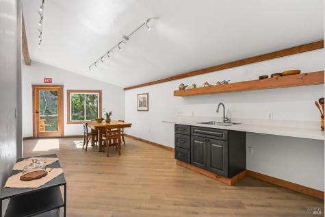 13431 Green Valley Road Sebastopol CA 95472