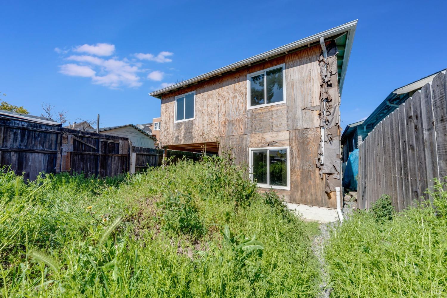 4015 16th Street Oakland CA 94601