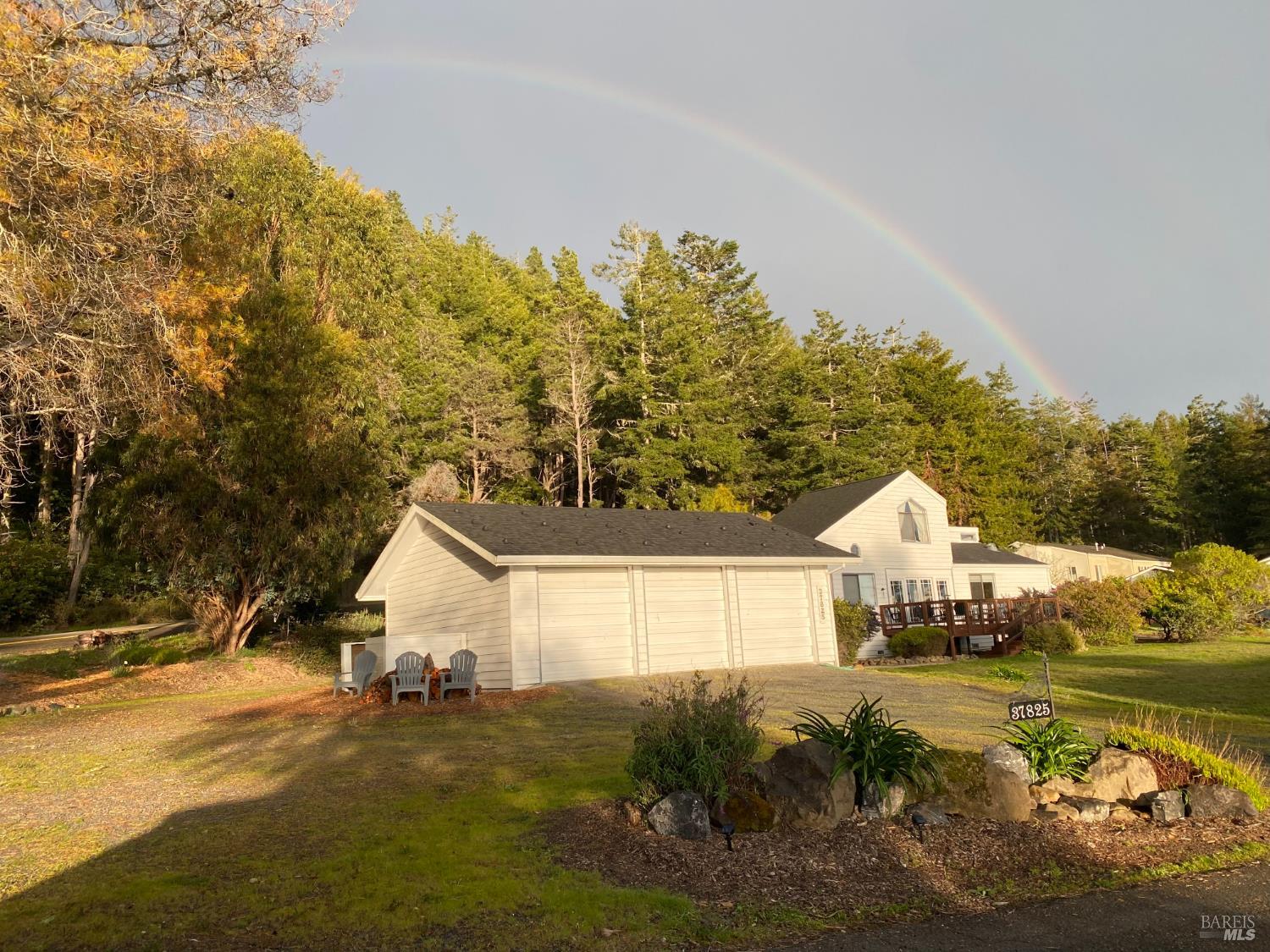 37825 Pacific View Drive Gualala CA 95445