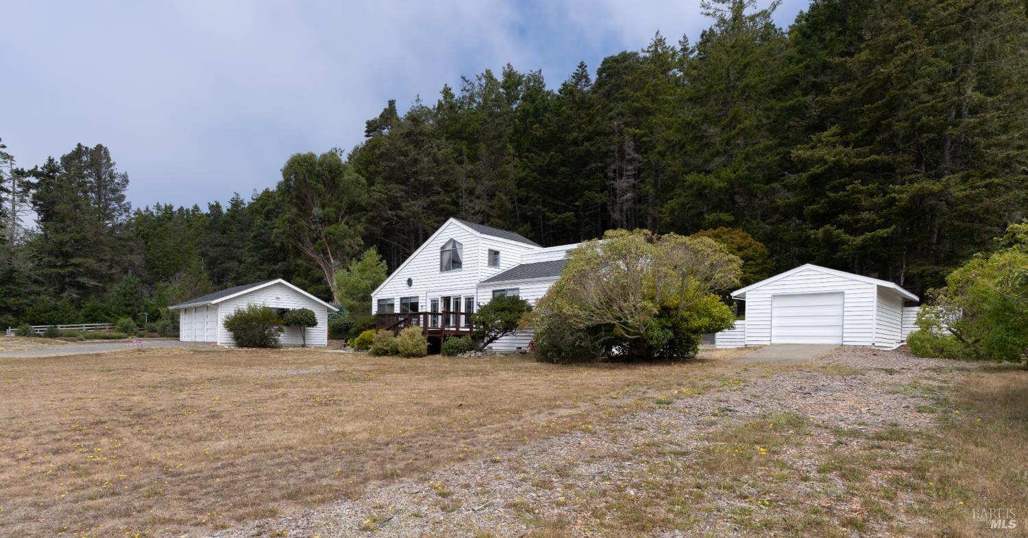 37825 Pacific View Drive Gualala CA 95445