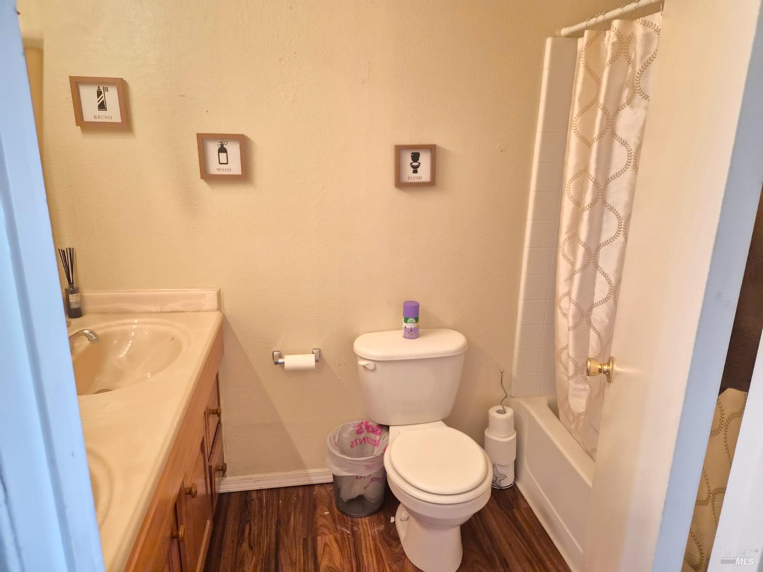 1109 Canary Drive Suisun City CA 94585