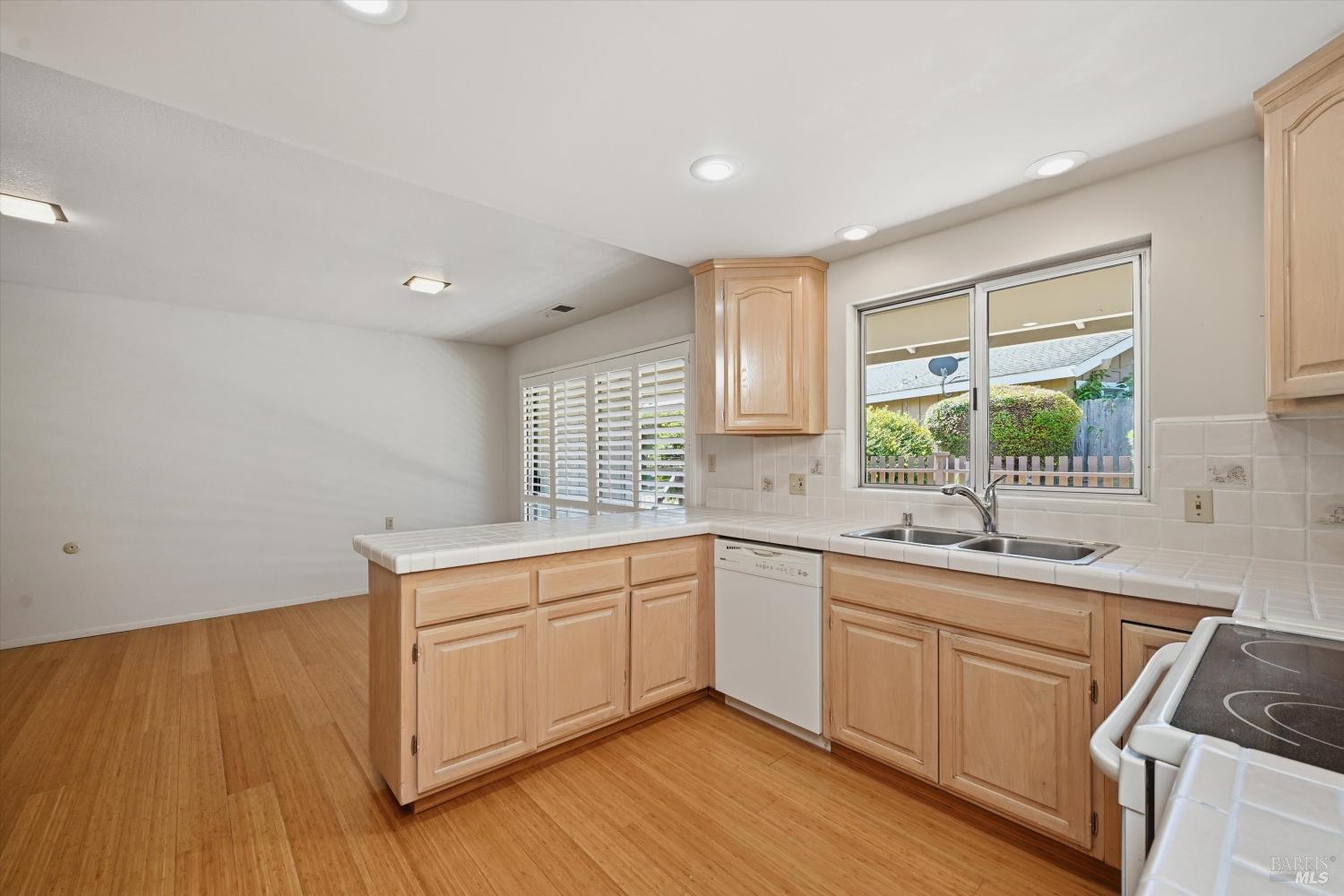 316 Green Field Circle Santa Rosa CA 95409