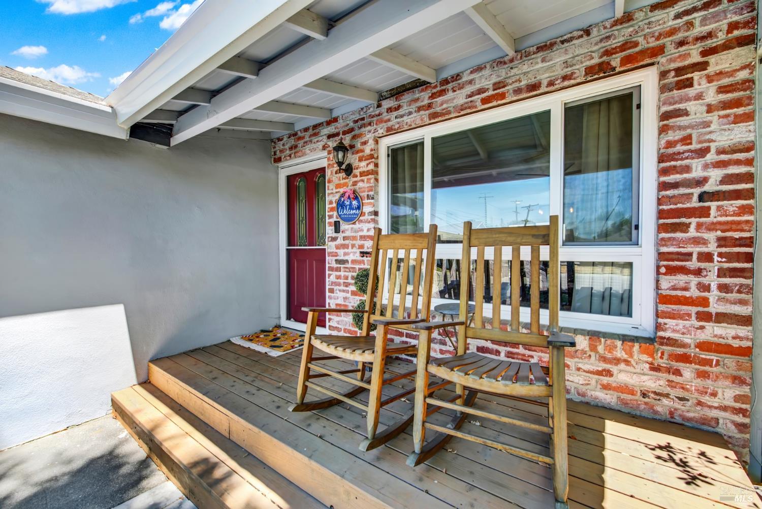 221 S 8th Street Dixon CA 95620