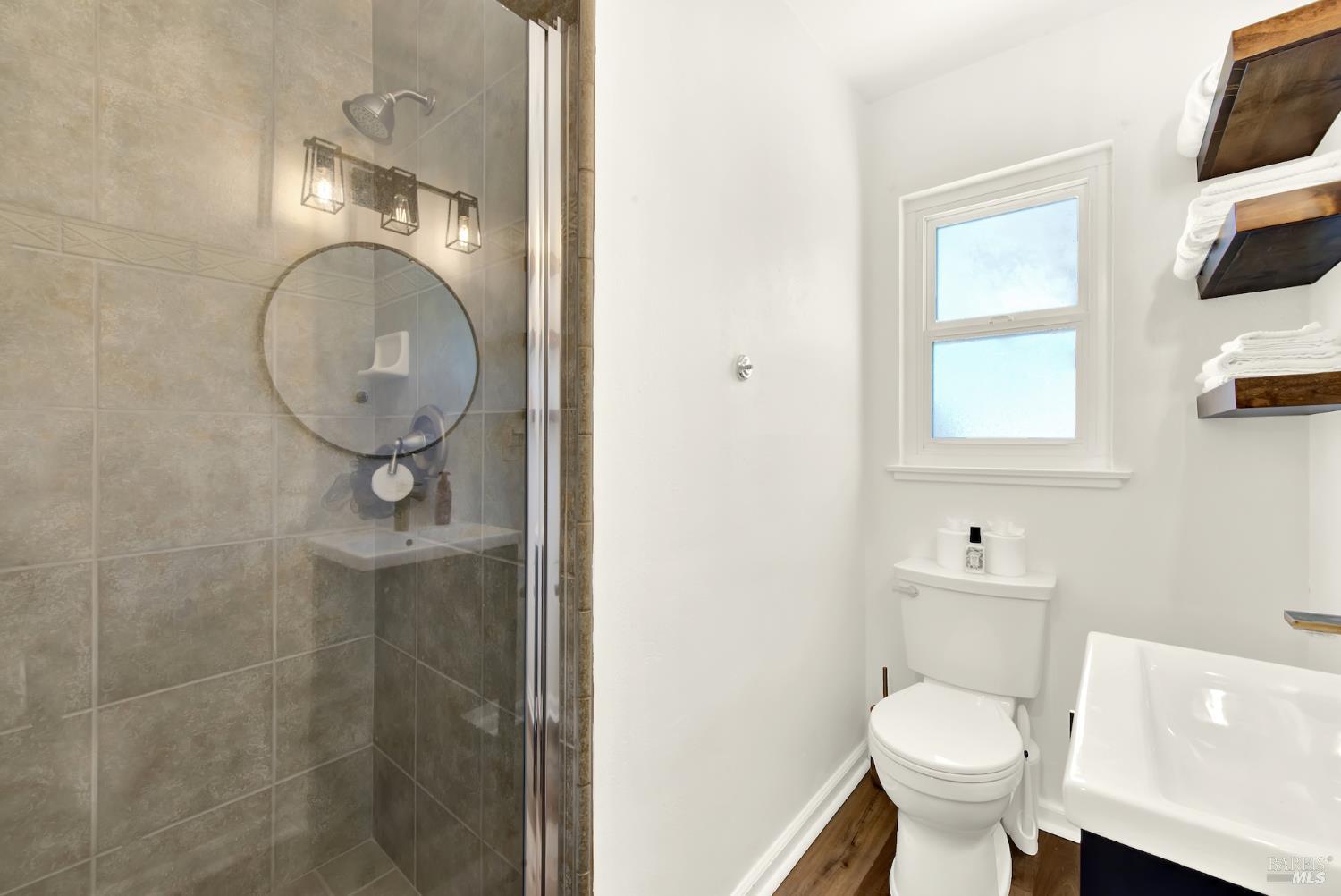 221 S 8th Street Dixon CA 95620