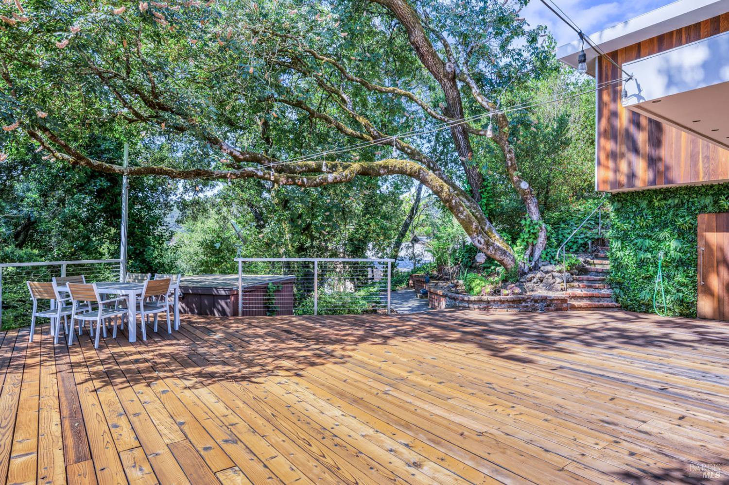 1617 Ronne Drive Santa Rosa CA 95404